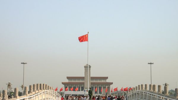 China and Cambodia reaffirm 'ironclad' friendship at PRC anniversary